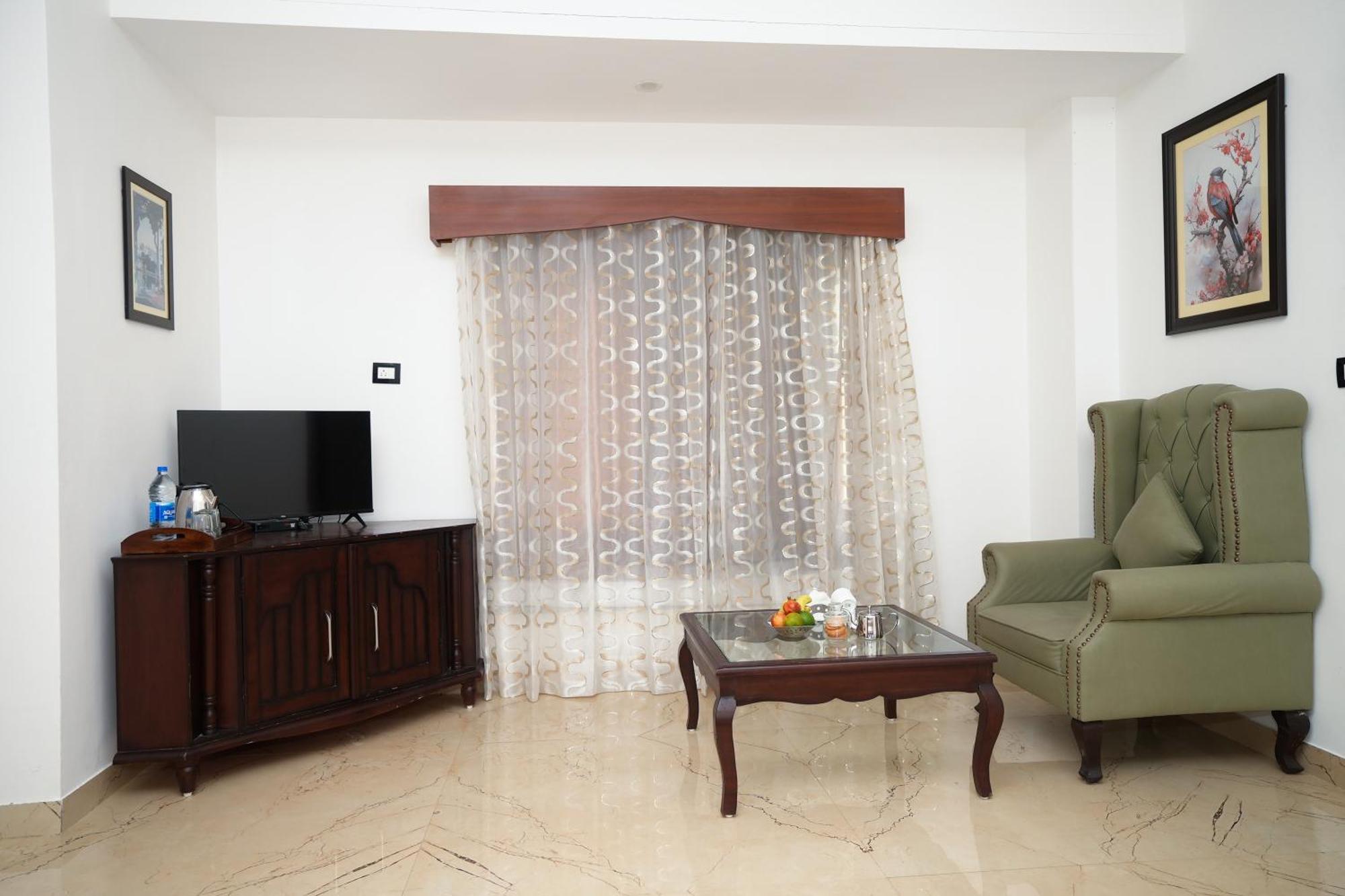 Maangarh Resorts Udaipur Buitenkant foto