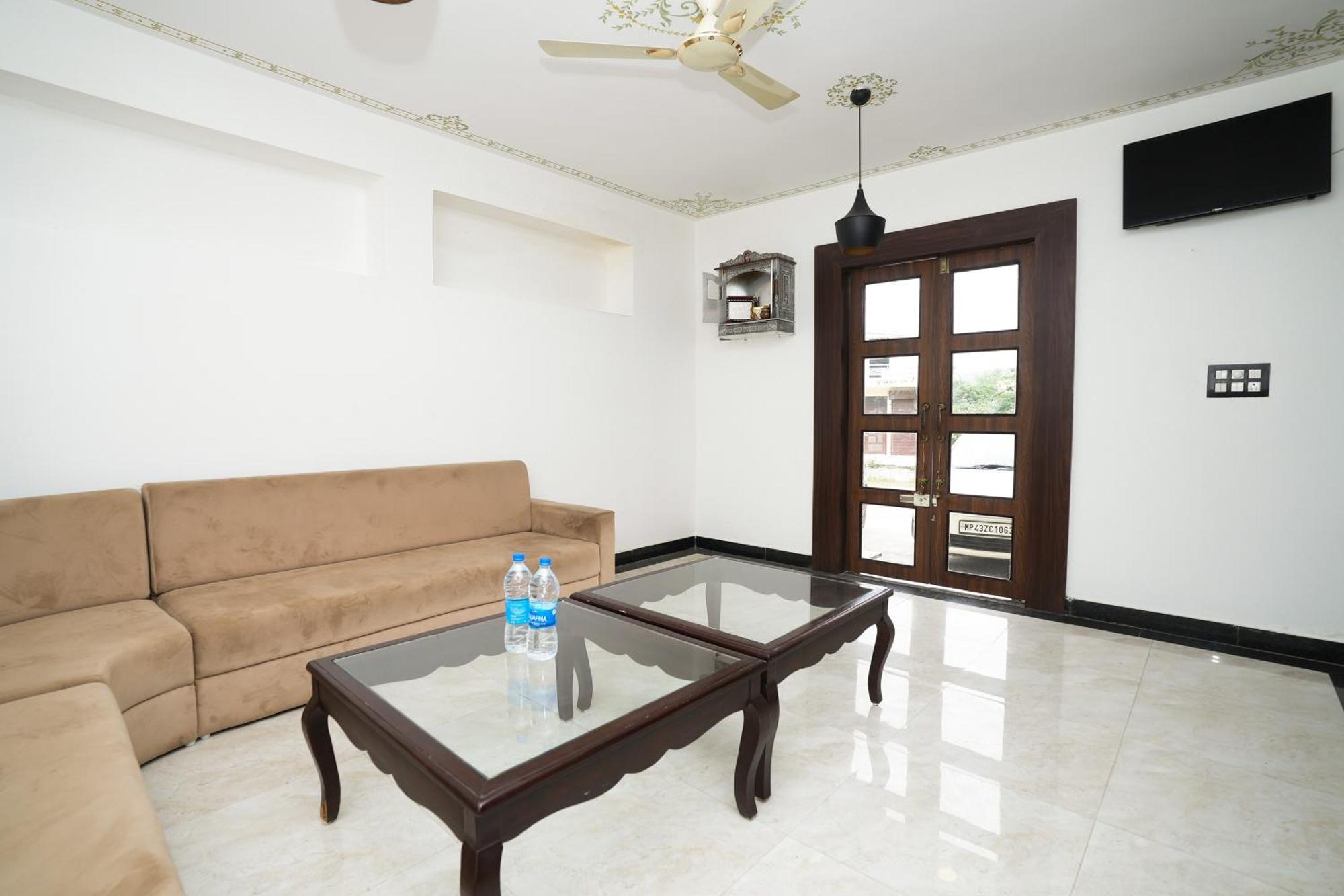 Maangarh Resorts Udaipur Buitenkant foto